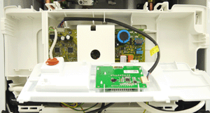 gw betacom 28a pcb top section exposed.gif